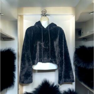 Forever 21 Crop Faux Fur Sweater